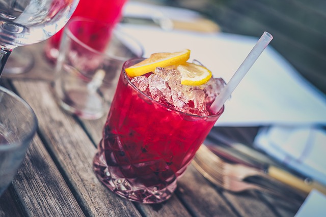 Meester in mixologie: jouw gids voor de beste doseer en serveertools voor cocktails